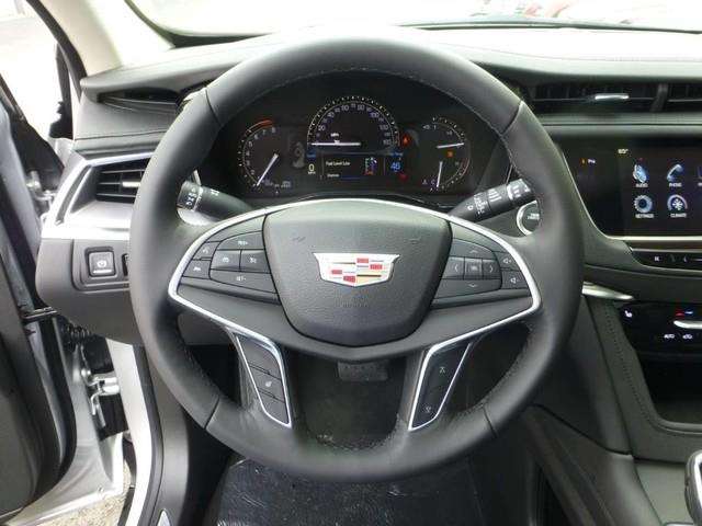 2017 Cadillac XT5 Luxury 4dr SUV